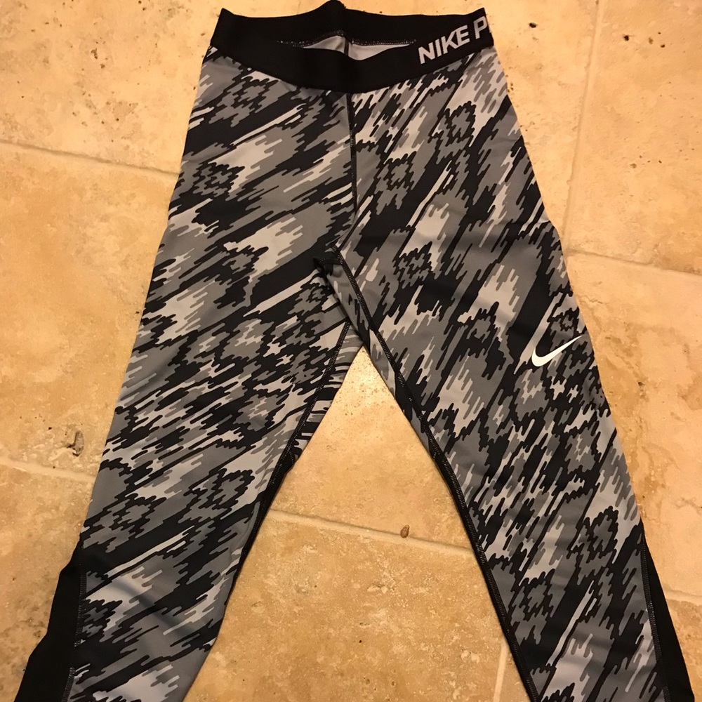 Nike Pro Performance crop Leggings